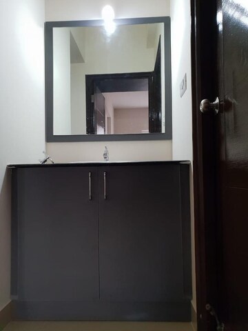 Room in 3 BHK Apartment at Ramky One North, Yelahanka – for Rent