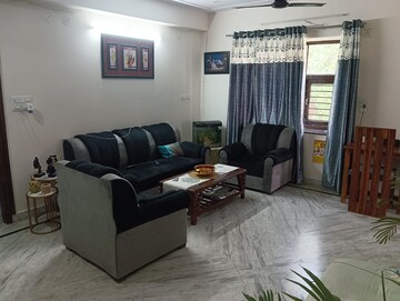 Living Room in 2 BHK Builder Floor at Sector 2 – for Rent