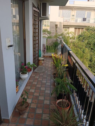 Balcony in 2 BHK Builder Floor at Sector 2 – for Rent