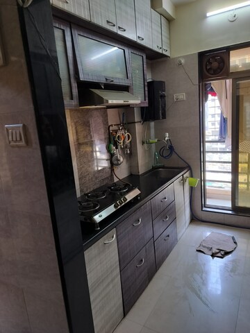 1 BHK Apartment For Rent in Jai Sheetal Complex, Mira Road