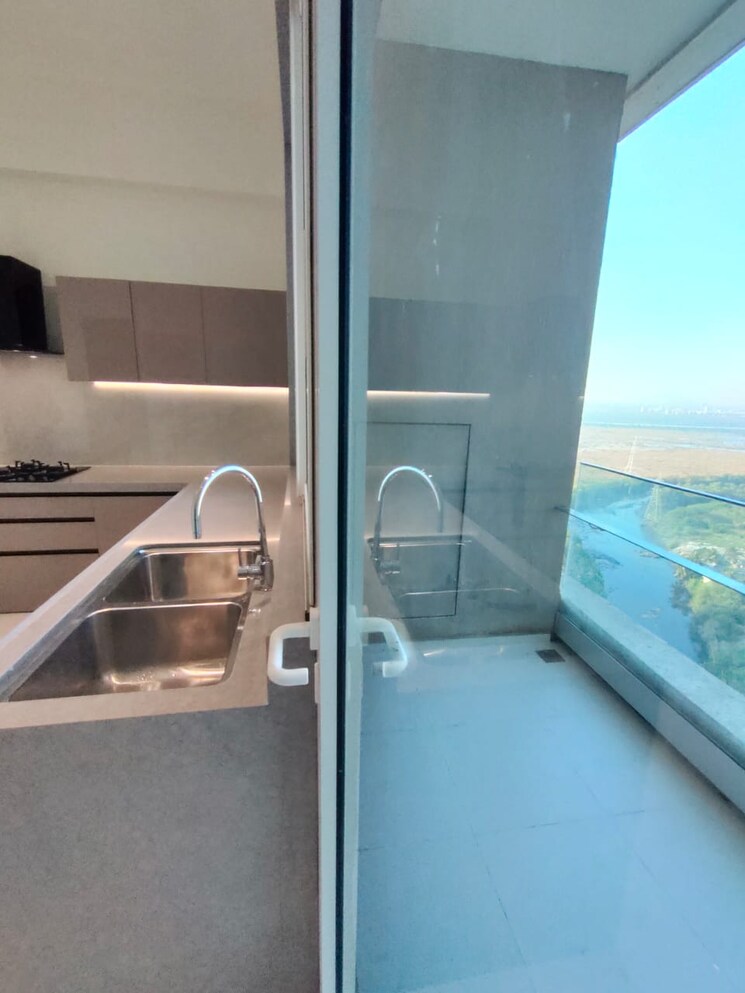 undefined, windsor-grande-residences 4 Bedroom 3050 Sq.Ft. Apartment In Andheri West Mumbai 8292030