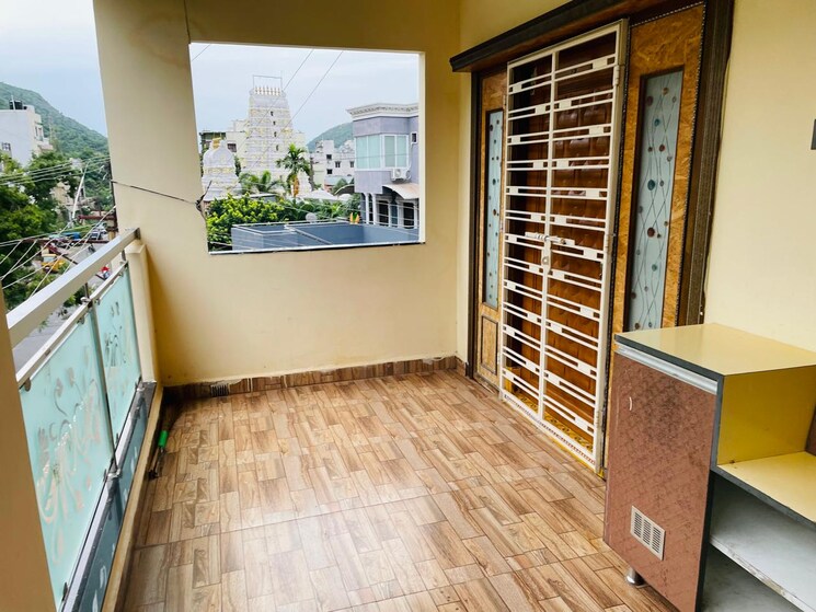 Balcony, murali nagar 3 Bedroom 1600 Sq.Ft. Apartment In Murali Nagar Vizag 8292038