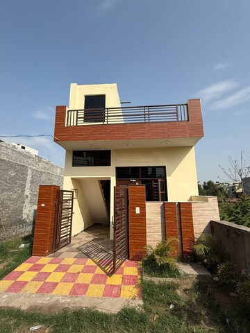 2 BHK Independent House For Resale in Bhabat Zirakpur  8292047