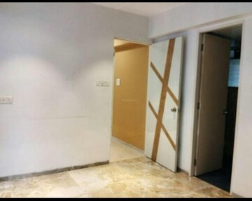 Room in 3 BHK Apartment at Mohini Castle, Khar West – for Rent