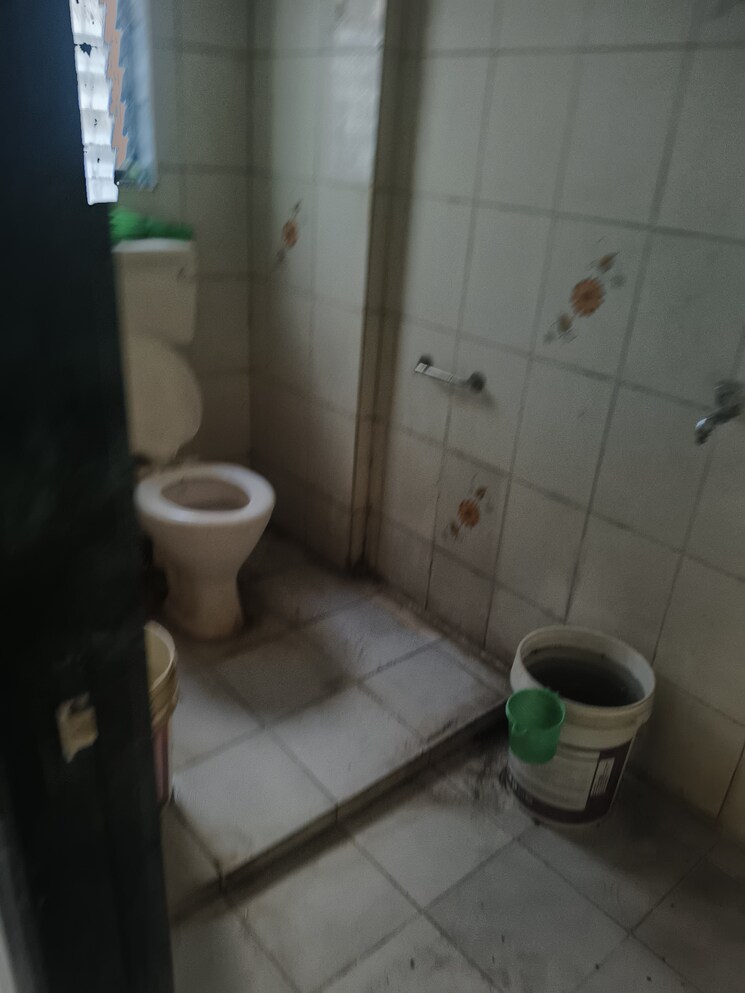 Bathroom, p-j-palm-prism 2 Bedroom 1050 Sq.Ft. Apartment In Shahad Thane 8292184