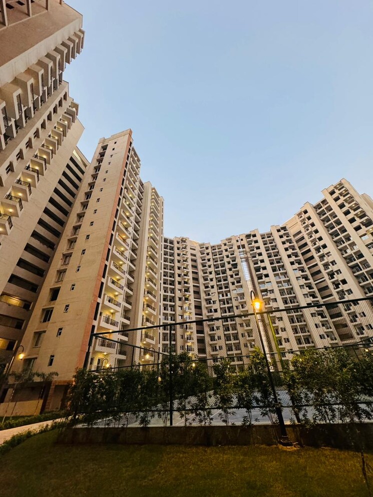Exterior View, oasis-grandstand 2 Bedroom 1045 Sq.Ft. Apartment In Sector 22d Yamuna Expressway Greater Noida 8292196