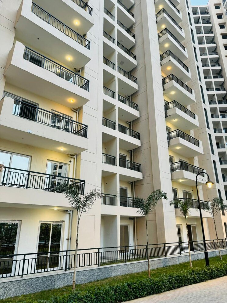 Exterior View, oasis-grandstand 2 Bedroom 1045 Sq.Ft. Apartment In Sector 22d Yamuna Expressway Greater Noida 8292196