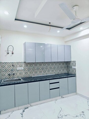 1 BHK Builder Floor For Rent in Saket