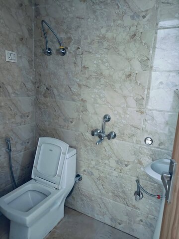Bathroom in 1 BHK Builder Floor at Saket – for Rent