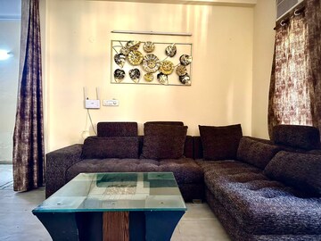 Living Room in 3 BHK Builder Floor at Unitech South City II, Sector 50 – for Rent