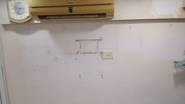 Furnished Amenities in  Office Space at Om Heera Panna Mall, Andheri West – for Rent