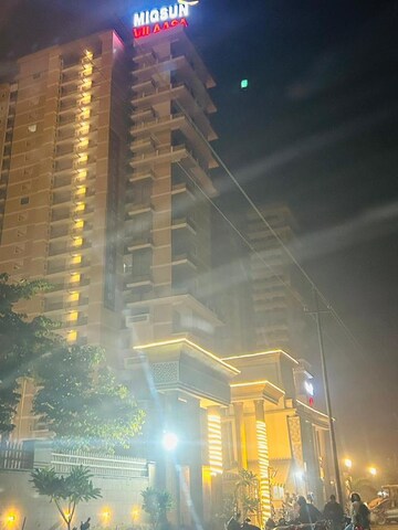 Staircase in 3 BHK Apartment at Migsun Ultimo, Omicron Iii Greater Noida – for Sale