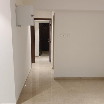 Living Room in 2 BHK Apartment at Dn Nagar – for Rent