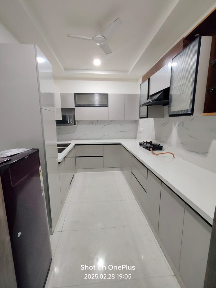 Kitchen, dlf-city-phase-v 2 Bedroom 1050 Sq.Ft. Builder Floor In Dlf Phase V Gurgaon 8292367