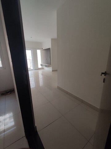 Room in 3 BHK Apartment at Provident Park Square, Kanakapura Road – for Rent