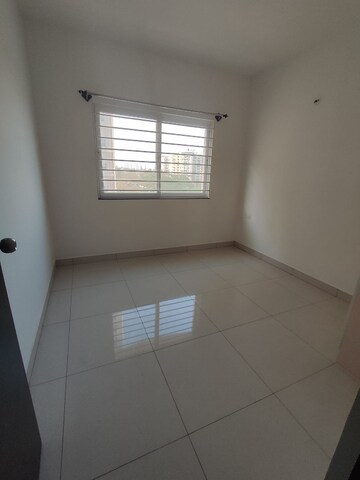 Room in 3 BHK Apartment at Provident Park Square, Kanakapura Road – for Rent