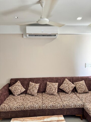 4 BHK Apartment For Rent in Bodakdev