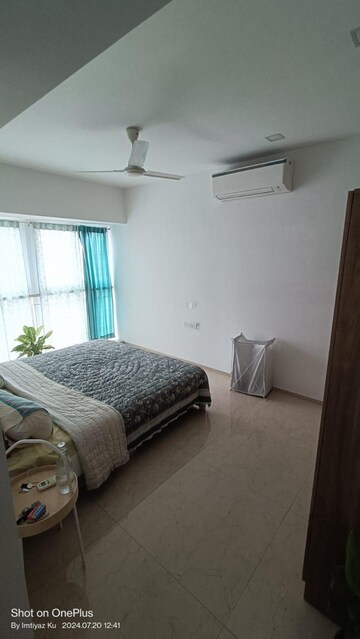 Bedroom in 2 BHK Apartment at Ruparel Ariana, Parel – for Rent
