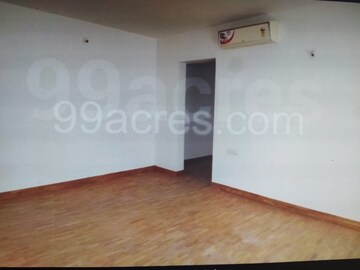 Room in 3 BHK Apartment at Marvel Zephyr, Kharadi – for Rent
