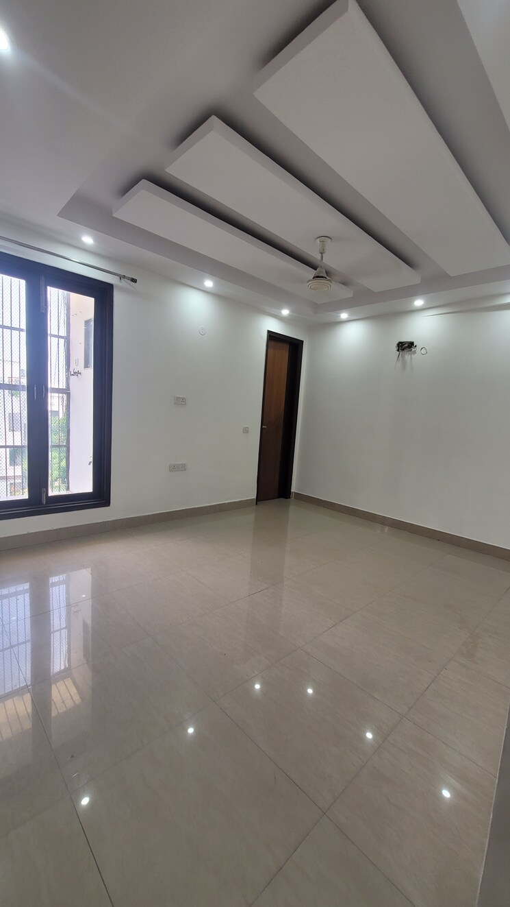 Bedroom, vivek vihar phase 1 4 Bedroom 2700 Sq.Ft. Builder Floor In Vivek Vihar Phase 1 Delhi 8292539