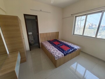 Bedroom in 2 BHK Apartment at Omkar Signet, Malad East – for Rent