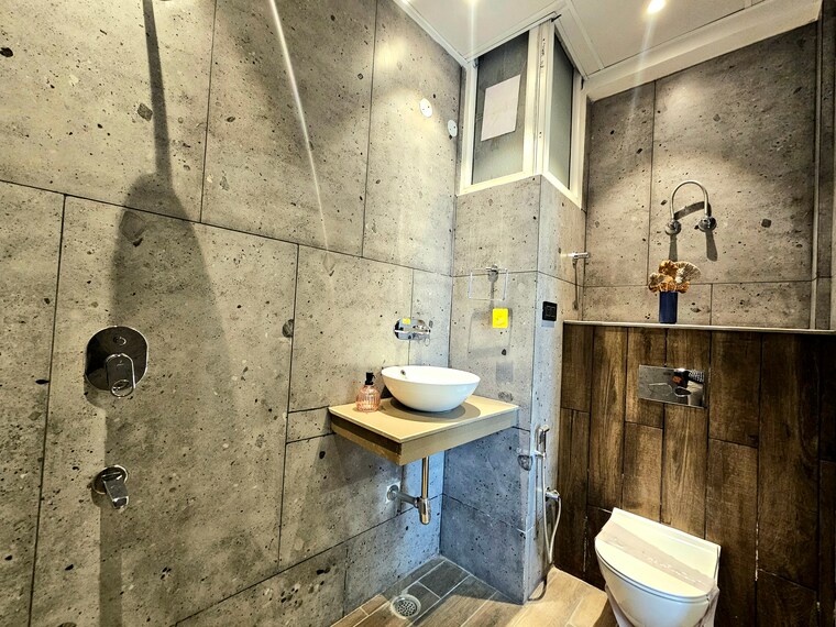 Bathroom, dyalpur 3 Bedroom 1818 Sq.Ft. Apartment In Dyalpur Zirakpur 8292676