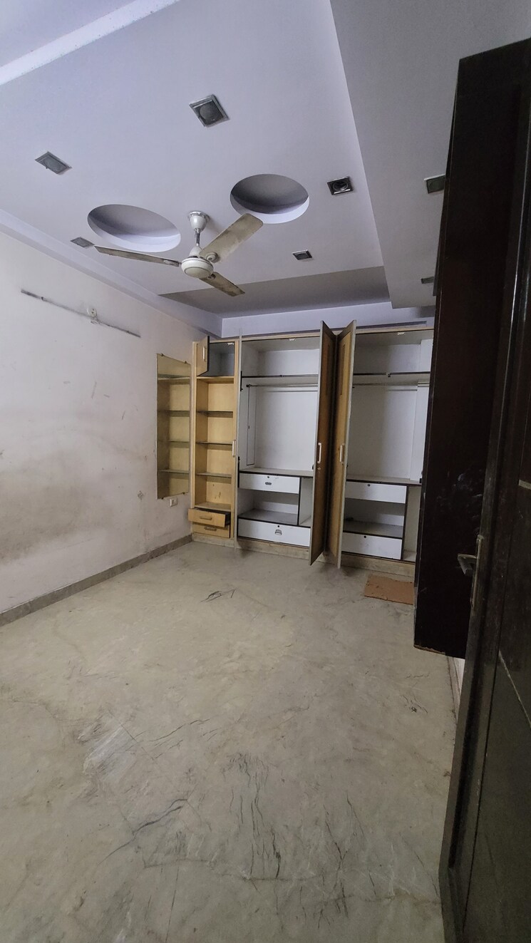 Bedroom, yojna vihar 3 Bedroom 1200 Sq.Ft. Builder Floor In Yojna Vihar Delhi 8292683