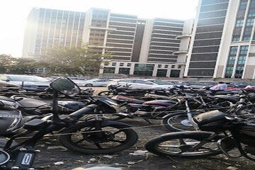  Office Space – Exterior View View at Vastrapur - for Rent