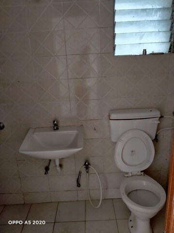 Bathroom in 2 BHK Apartment at Tanvi Eminence, Mira Road – for Sale