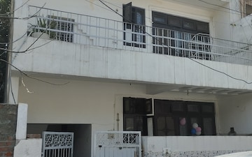 3 BHK Villa For Sale in Ram Vihar, Sector 30