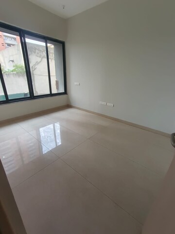 Room in 3 BHK Apartment at Kumar Siddhachal, Market Yard – for Sale
