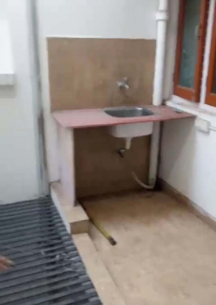 Bathroom, aliganj 2 Bedroom 650 Sq.Ft. Independent House In Aliganj Lucknow 8292754