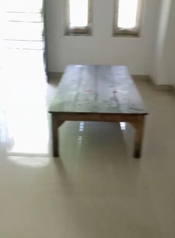 Room in 2 BHK Independent House at Aliganj – for Rent