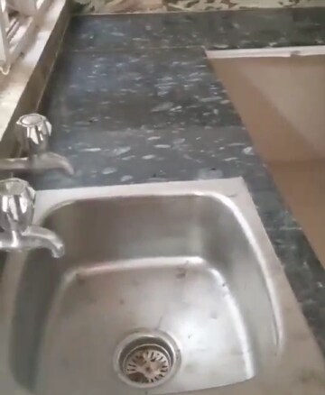 Furnished Amenities in 2 BHK Independent House at Aliganj – for Rent
