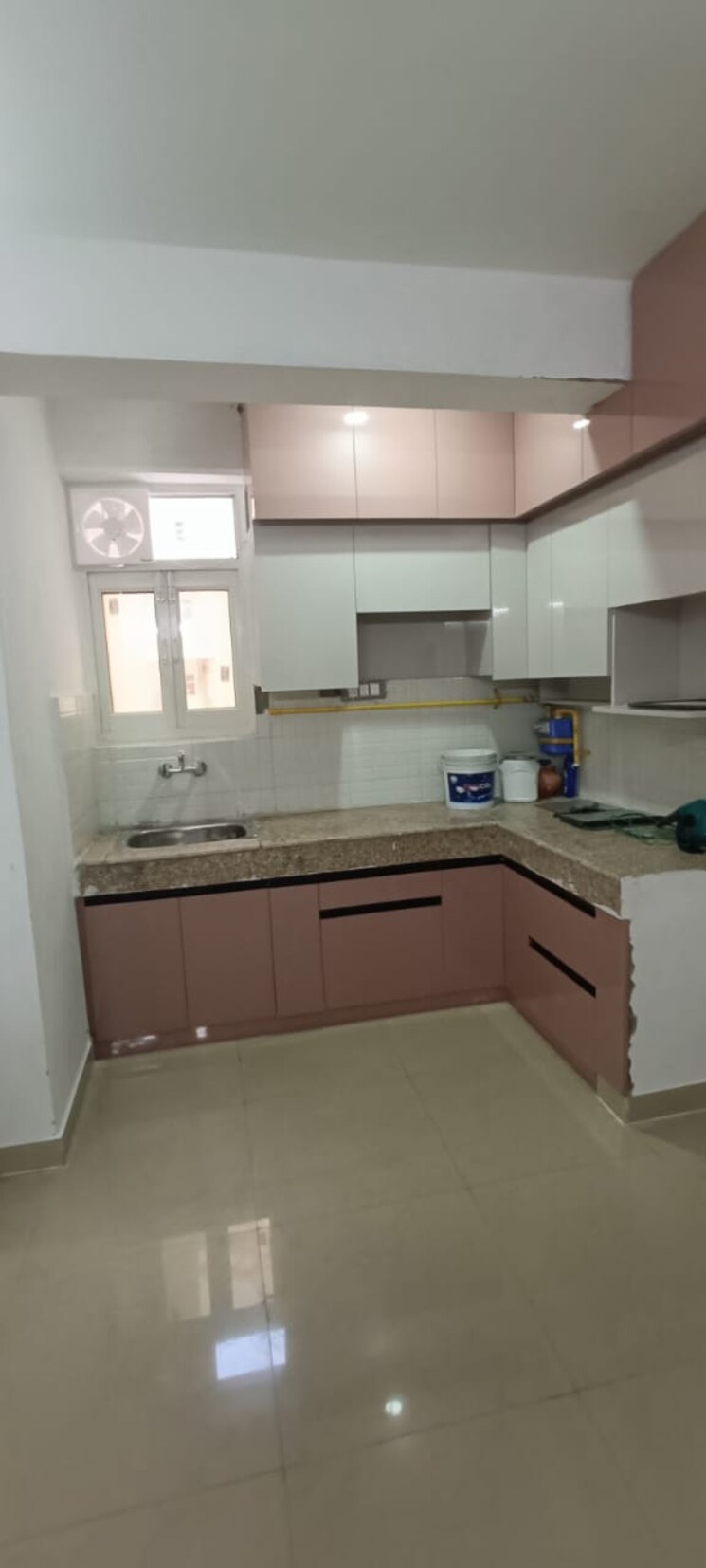 Kitchen, rof-amaltas 2 Bedroom 645 Sq.Ft. Apartment In Sector 92 Gurgaon 8292770