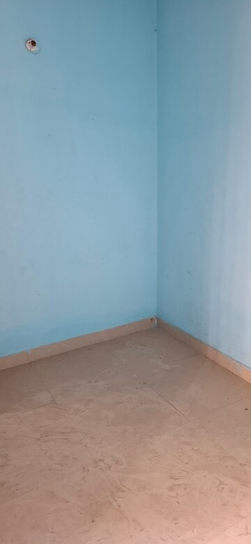 Swimming Pool in 1 BHK Apartment at Sector 10 Greater Noida – for Sale