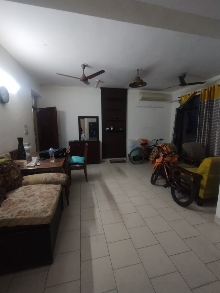 Living Room, bestech-park-view-spa-next 3 Bedroom 1965 Sq.Ft. Apartment In Sector 67 Gurgaon 8292751