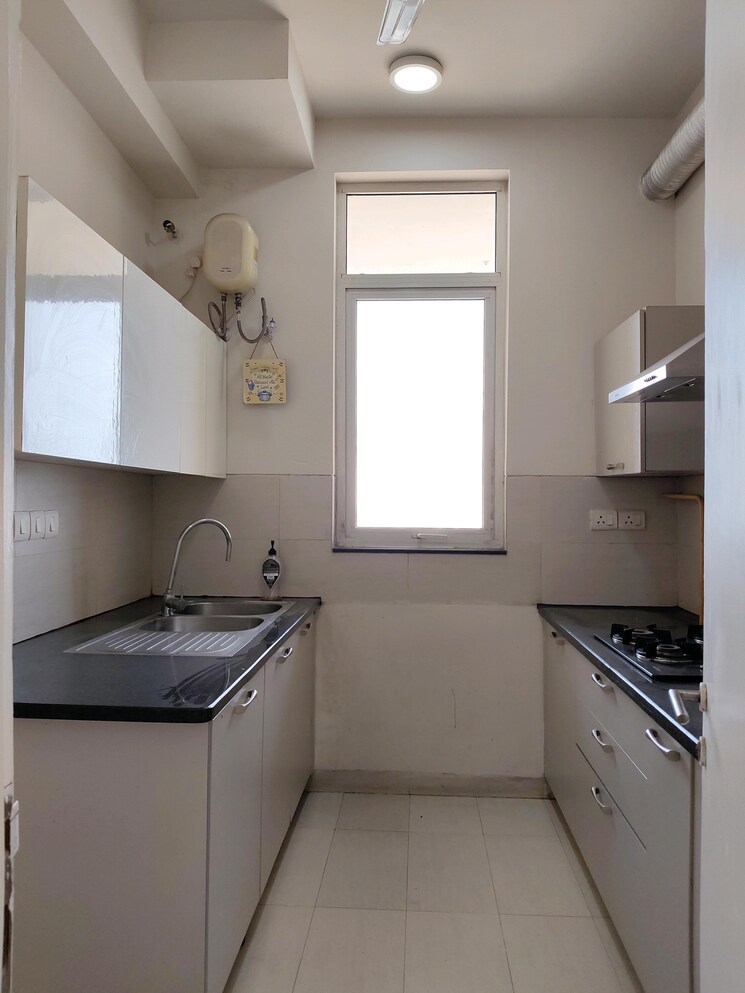 Kitchen, ireo-victory-valley 3 Bedroom 2385 Sq.Ft. Apartment In Sector 67 Gurgaon 8292790