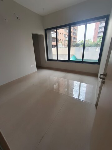 Room in 2 BHK Apartment at Kumar Prithvi, Kondhwa – for Sale