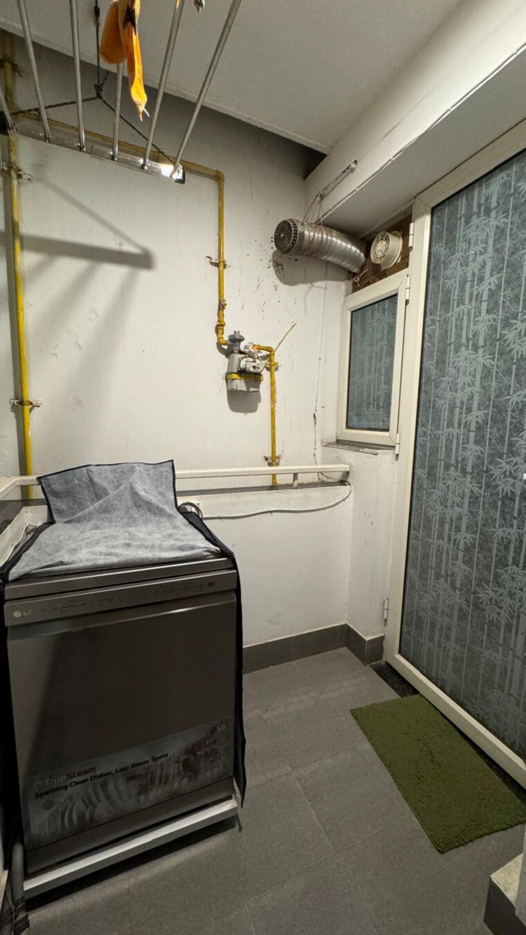 Bathroom, m3m-escala 2 Bedroom 1507 Sq.Ft. Apartment In Sector 70a Gurgaon 8292813