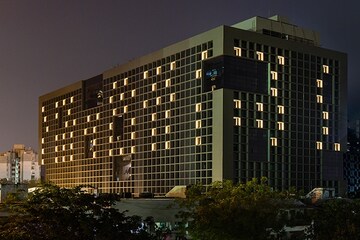  Office Space – Exterior View View at Vastrapur - for Rent
