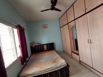 Bedroom in 1 BHK Apartment at Kumar Samruddhi Society, Vishrantwadi – for Rent