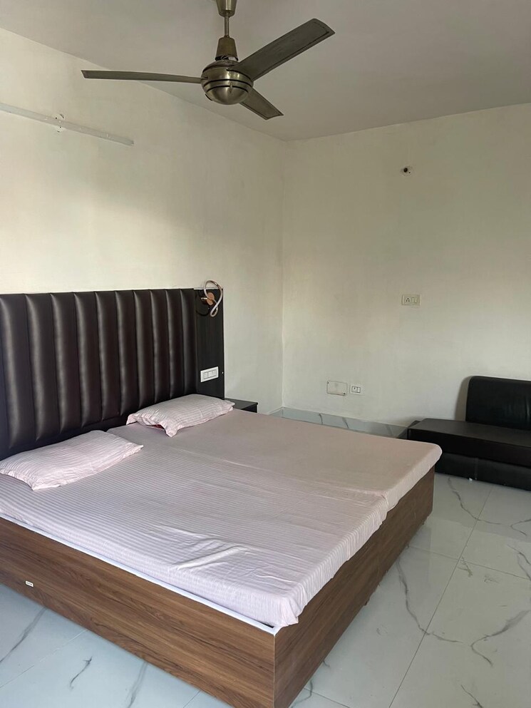 Bedroom, paschim vihar 1 RK 450 Sq.Ft. Builder Floor In Paschim Vihar Delhi 8292875