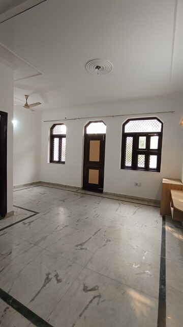 Bedroom in 2 BHK Builder Floor at Paschim Vihar – for Rent