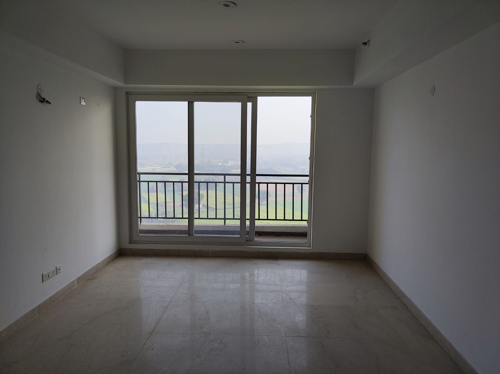 3 BHK + Servant Room Apartment For Sale in Umang Winter Hills