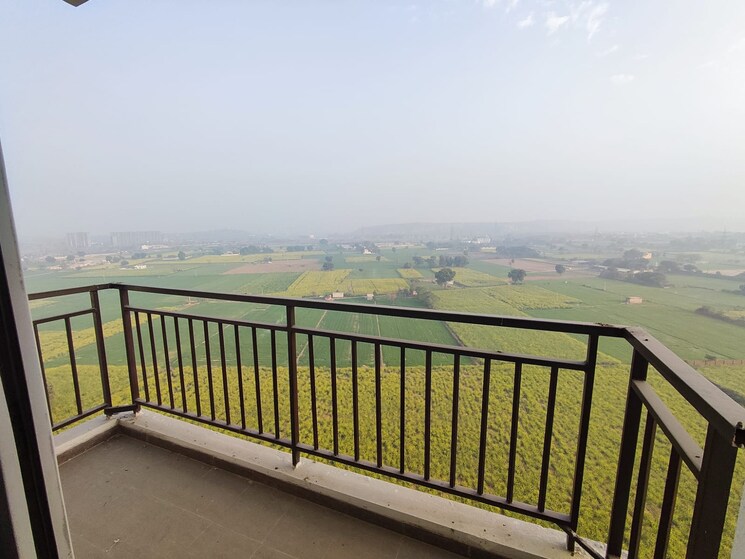Balcony, umang-winter-hills 3 Bedroom 1822 Sq.Ft. Apartment In Sector 77 Gurgaon 8292943