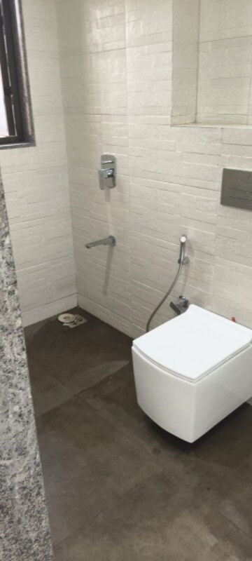 Bathroom in 3 BHK Apartment at Kanakia Silicon Valley, Powai – for Rent