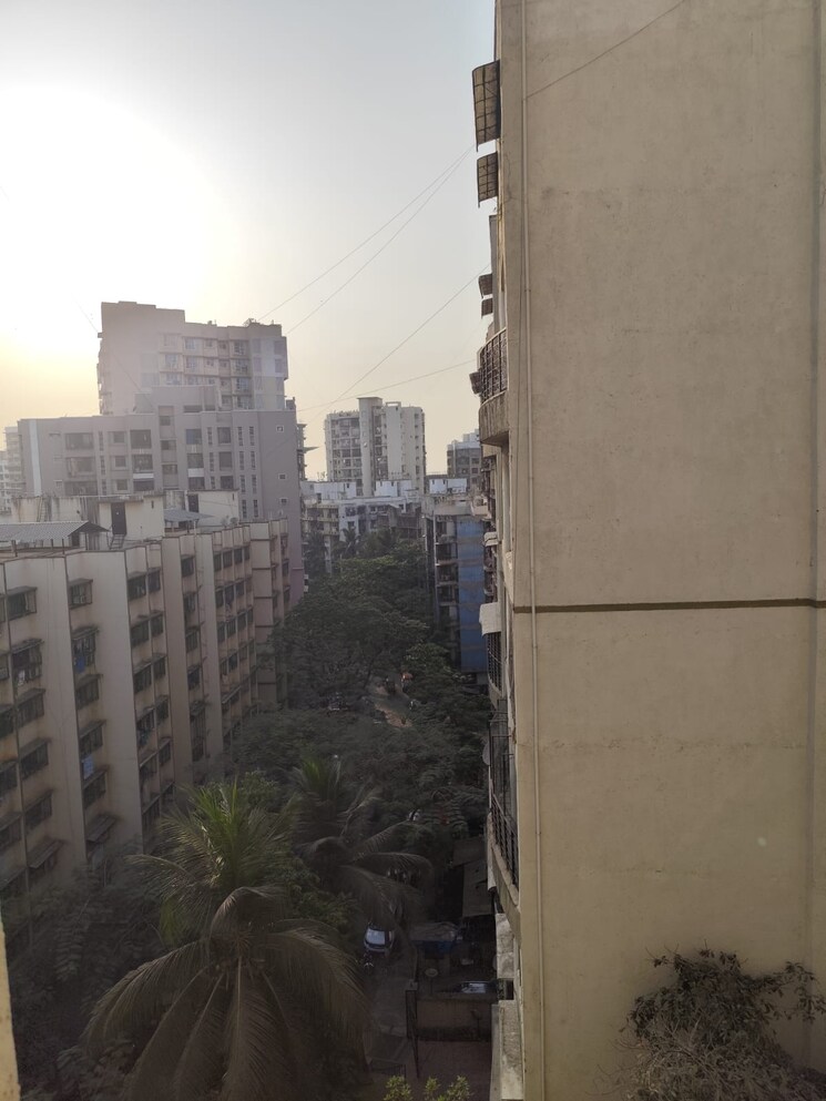 Bathroom, sadhana-chs-tilak-nagar 2 Bedroom 780 Sq.Ft. Apartment In Tilak Nagar Thane 8292960