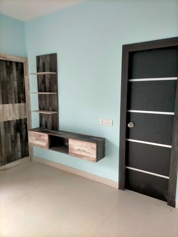 Room in 2 BHK Apartment at Pyramid Heights, Sector 85 – for Rent