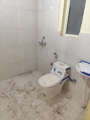 Attached Bathroom in 2 BHK Apartment at Pyramid Heights, Sector 85 – for Rent